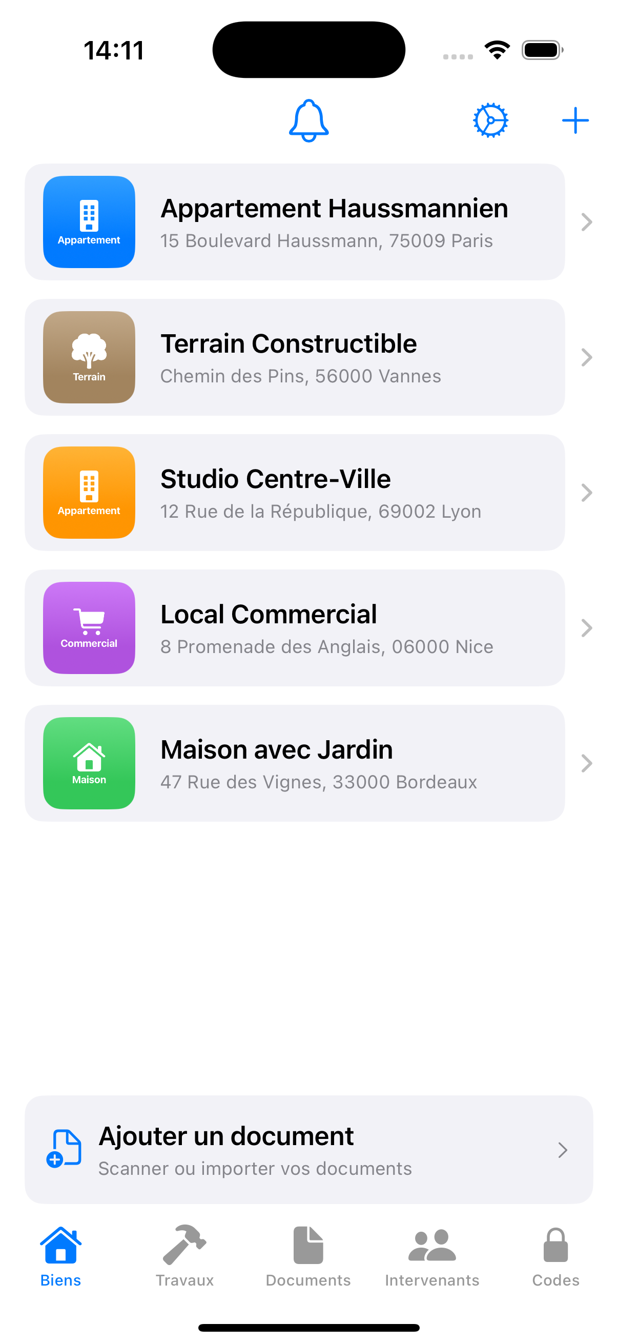 MyHomeTracker - Écran d'accueil avec liste des propriétés